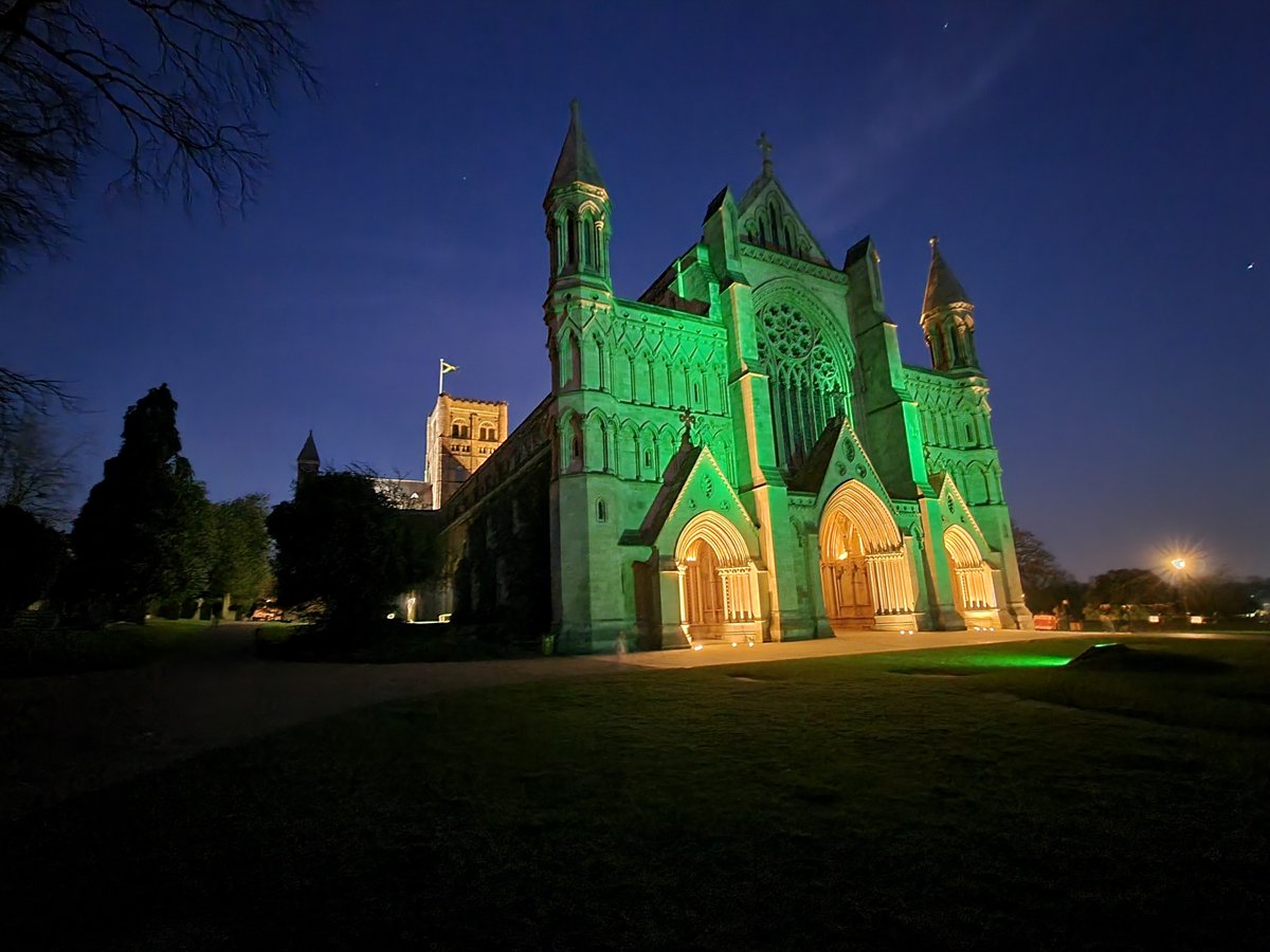 Tonight the Cathedral will be lit in green to celebrate SustFest 2023 and the Great Big Green Week that both start tomorrow and run until the 18 June. 🌍
~
#SustFest23 #PlanetPledge #GreatBigGreenWeek #StAShowcase