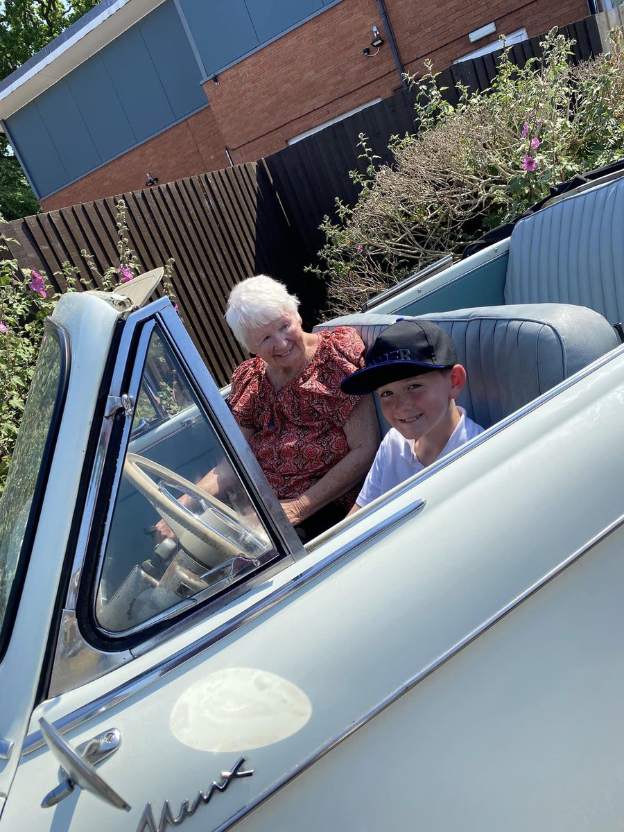 Trinity Lodge tweet media