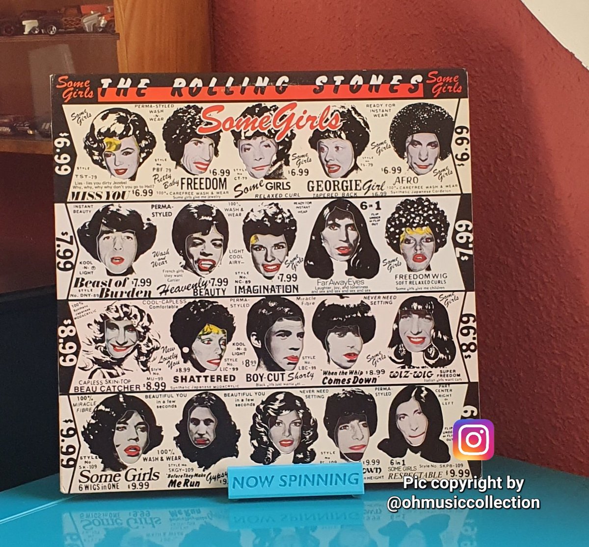 ⭐️45 𝔂𝓮𝓪𝓻𝓼 ⭐️
-The Rolling Stones 'Some Girls'  album is today 45th anniversary.
#therollingstones #somegirls #vinylcollection #OnThisDay