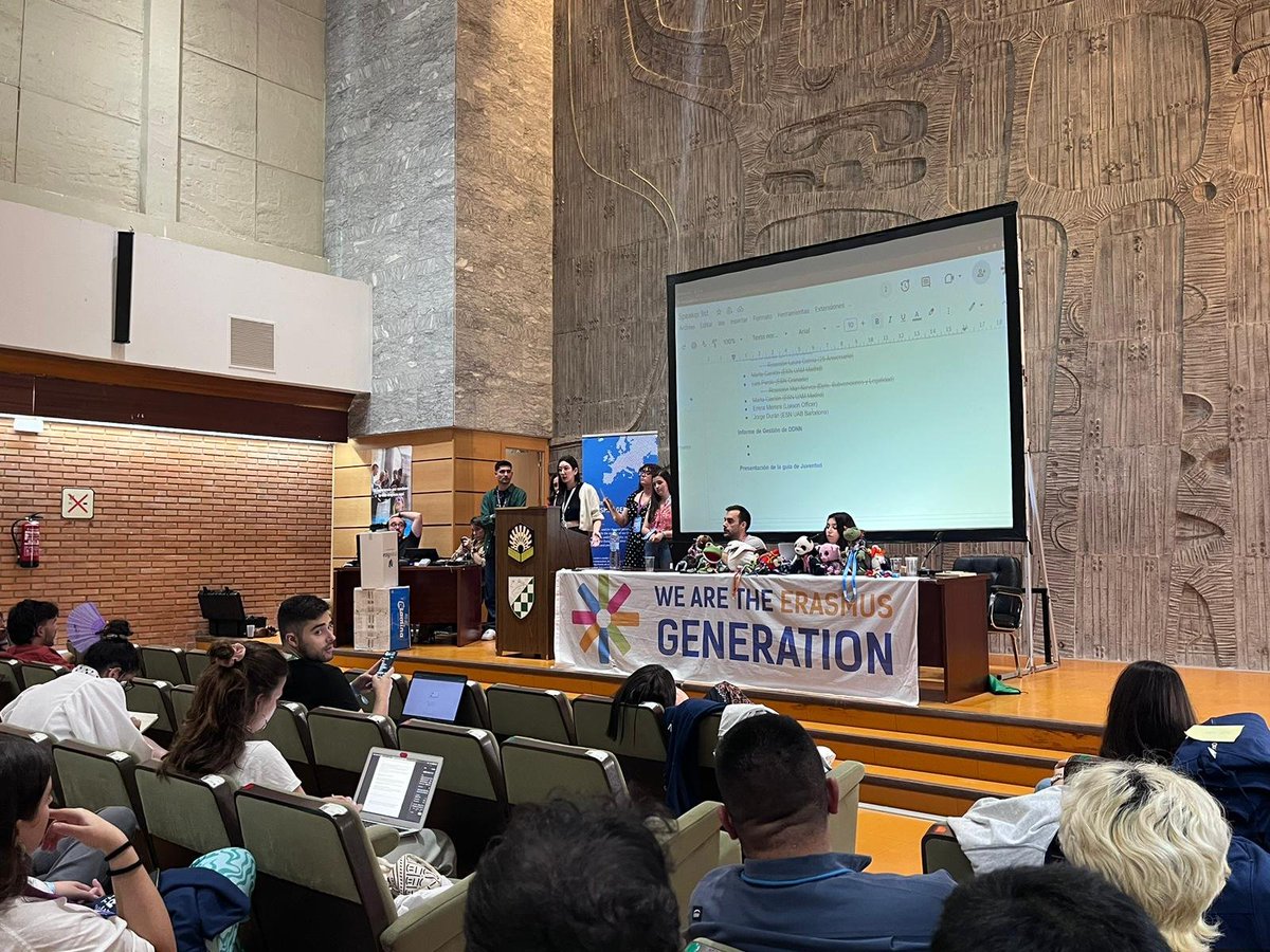 ESN_Jaen's tweet photo. 📢 Empezamos la primera jornada de la última asamblea del curso de @ESNSpain. Gracias  @ESNCordoba por organizar un evento tan importante en el que tomamos decisiones clave para el curso que viene y cerramos el actual curso 22/23.

 #THISisESN https://t.co/bvbimy4n1S