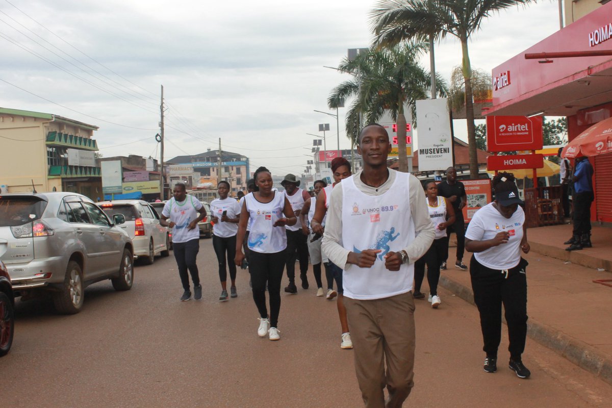 KyomugisaFrank1's tweet photo. Today i was privileged to be part of the #EmpangoRun23 one of the activity organized by @Bunyoro_Kitara and her partners to rise funds to equip kikuube health center IV & prepare us for the 29th coronation anniversary of HRM Dr. Iguru Solomon 1. https://t.co/23r7IXLMbg