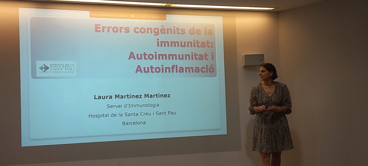 reuma_santpau's tweet photo. La dra. Laura Martínez de @Immuno_SantPau al Curs d’Actualització en Malalties Autoinflamatòries del grup #PediaCat de la @SCReuma.
Ha explicat en la seva ponència, com es produeixen els errors congènits en les malalties autoimmunes i autoinflamatòries. https://t.co/6SOCTD3GlW
