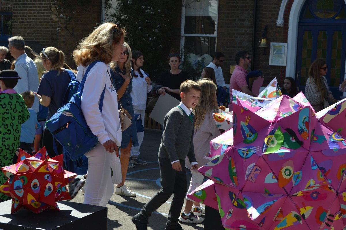 RPPS_Art's tweet photo. 'I am puzzled' is a collaborative project that we all take pride in @RPPSlondon 🌞
#RPPSDesign #RPPSArt #RPPSThemeWeek #tetrahedron #icosidodecahedron #collaboration #playonwords https://t.co/VKaPgzWVUi