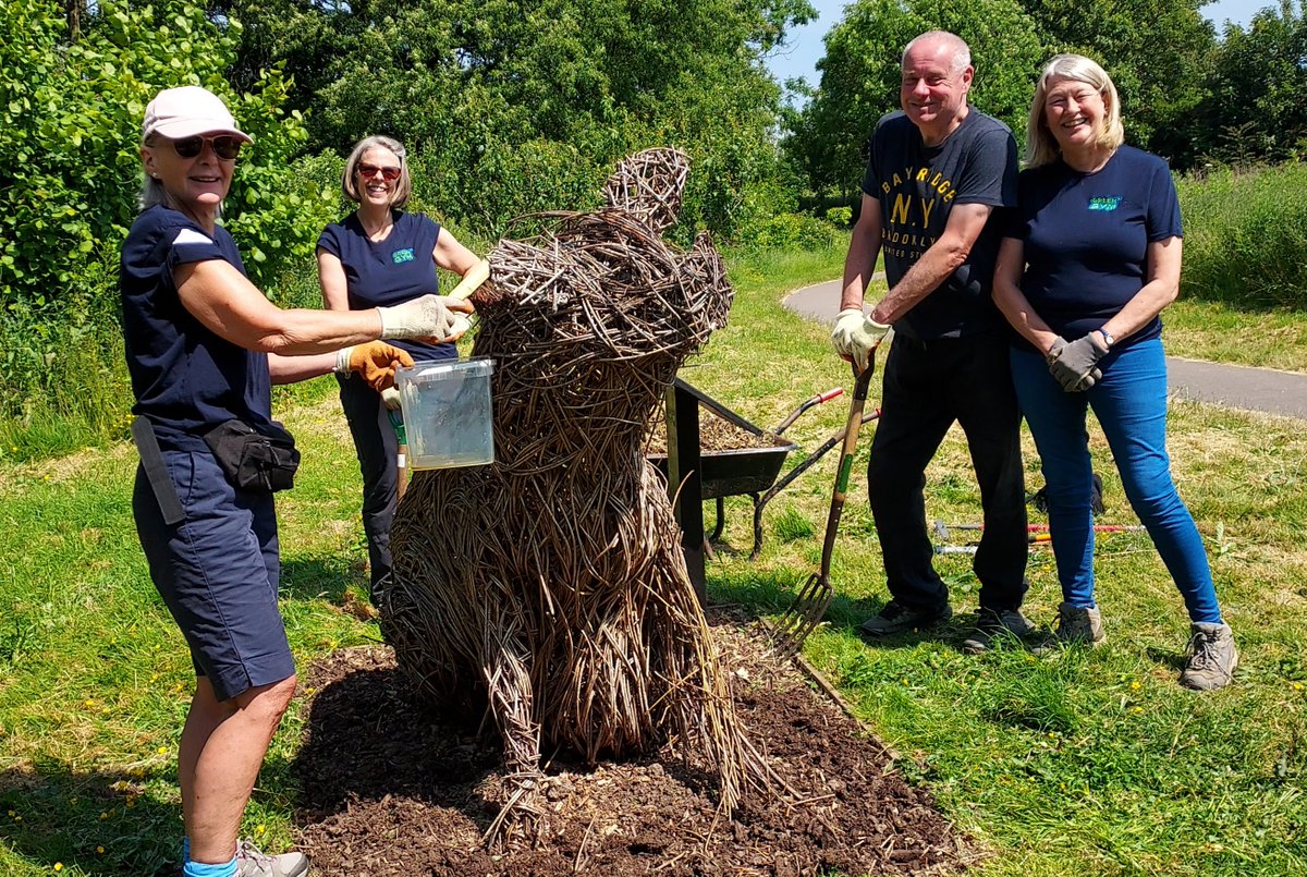 Friends of the Countess of Chester Country Park (@friendscoccp) on Twitter photo Morag & some of the <a href="/TCVMerseyside/">TCV Merseyside</a> volunteers set to work giving 'Snowball the Willow Pig' a tidy up and an oil today .. have to say, it was VERY hot work.
Thanks again to the @TheArtSociety_ Chester for their generous donation & <a href="/twigtwisters/">Sarah GallagherHayes</a> for creating AND repairing Snowball. Morag & some of the <a href="/TCVMerseyside/">TCV Merseyside</a> volunteers set to work giving 'Snowball the Willow Pig' a tidy up and an oil today .. have to say, it was VERY hot work.
Thanks again to the @TheArtSociety_ Chester for their generous donation & <a href="/twigtwisters/">Sarah GallagherHayes</a> for creating AND repairing Snowball.