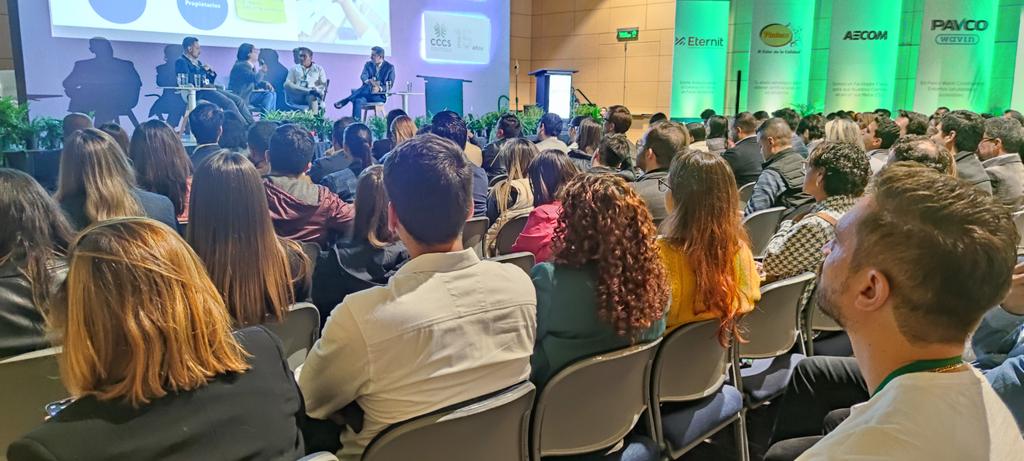 yulderj's tweet image. #AEstaHora 
XIV EDICIÓN CONSTRUVERDE
CCCS 15 años.
#CCCS
#Construverde2023

 #FelizViernes #felizviernesATodos #felizviernesParaTodos #Sostenibilidad #CONSTRUVERDE