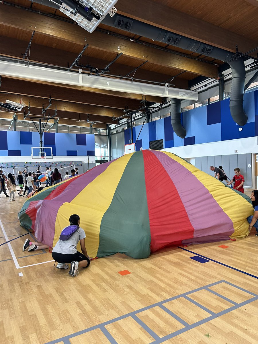 AP_FleetFalcons tweet media