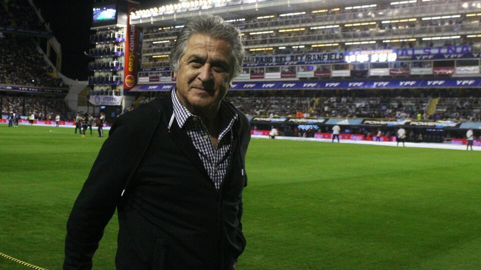 DSportsRadio's tweet photo. #AHORA | Pato #Filliol, sobre River en la Copa Libertadores:
💬 “Contra Fluminense, el equipo de Demichelis jugó muy bien”.
💬 “Tenemos con que ilusionarnos, hay un gran equipo y técnico". https://t.co/byZwfvX7m4
