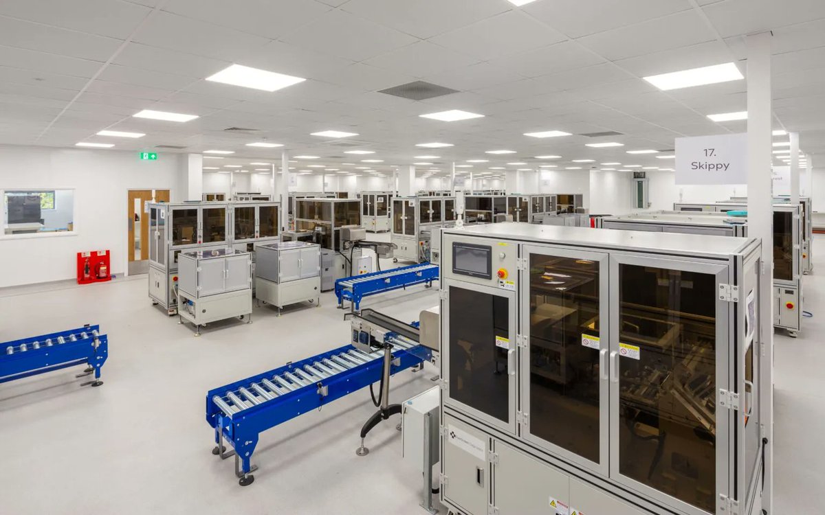 dsp_interiors's tweet photo. Experience the #futureoffactory design with @dsp_interiors!

From designing the best #workflows, to specifying the most suitable #buildingelements, we can help take your factory in to the future!

Read here for more:  https://t.co/YOeJDHx4vt https://t.co/xM1drtP6z4