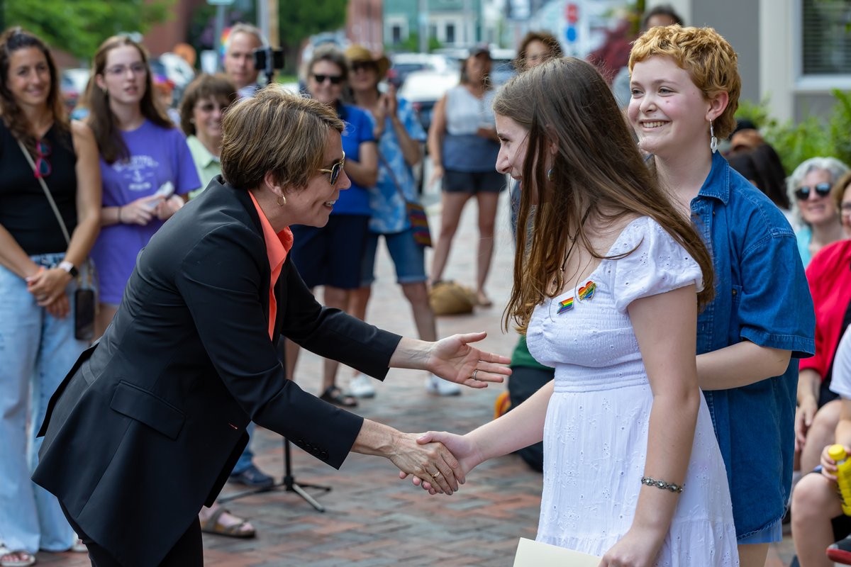 MassGovernor's tweet image. This Pride, I want all LGBTQ+ folks – but especially young people – to hear this:

I know we are in tough times. I know the road ahead looks long and hard.

But never doubt that you are welcomed, protected, and celebrated in Massachusetts.