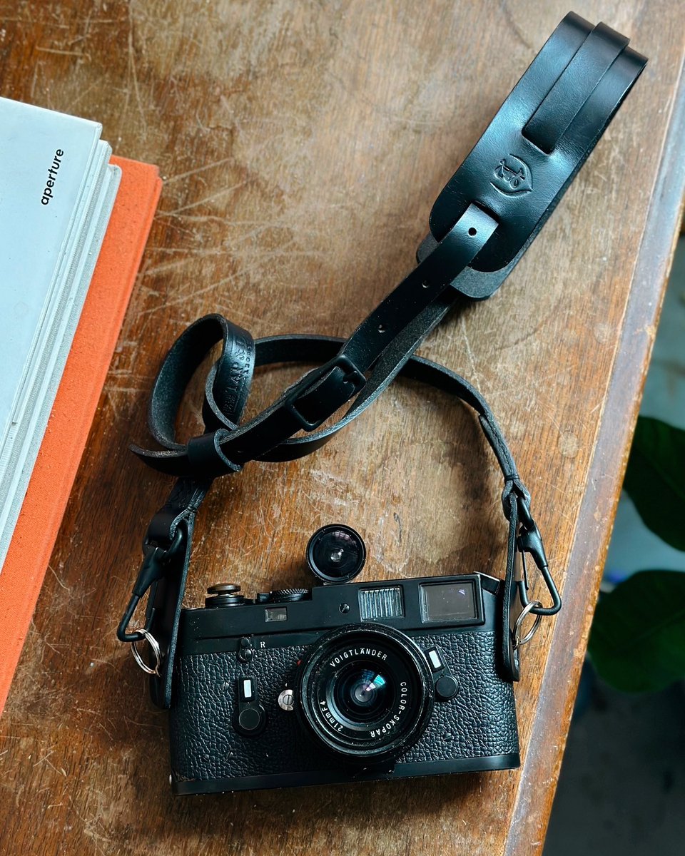 A little stealth for your Friday. Quick release adjustable strap in all black Horween on its way to a new home today. 🖤 #Leica