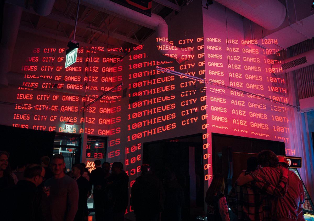 Chen's tweet image. A huge thank you to @100Thieves, @Zedd, @NoahJ456,  and everyone who turned up for CITY OF GAMES.

Our goal was to gather the gaming industry of LA together all under one roof - from creators, founders, platforms, and investors. 

Mission accomplished!

📸 : @LoganDodson