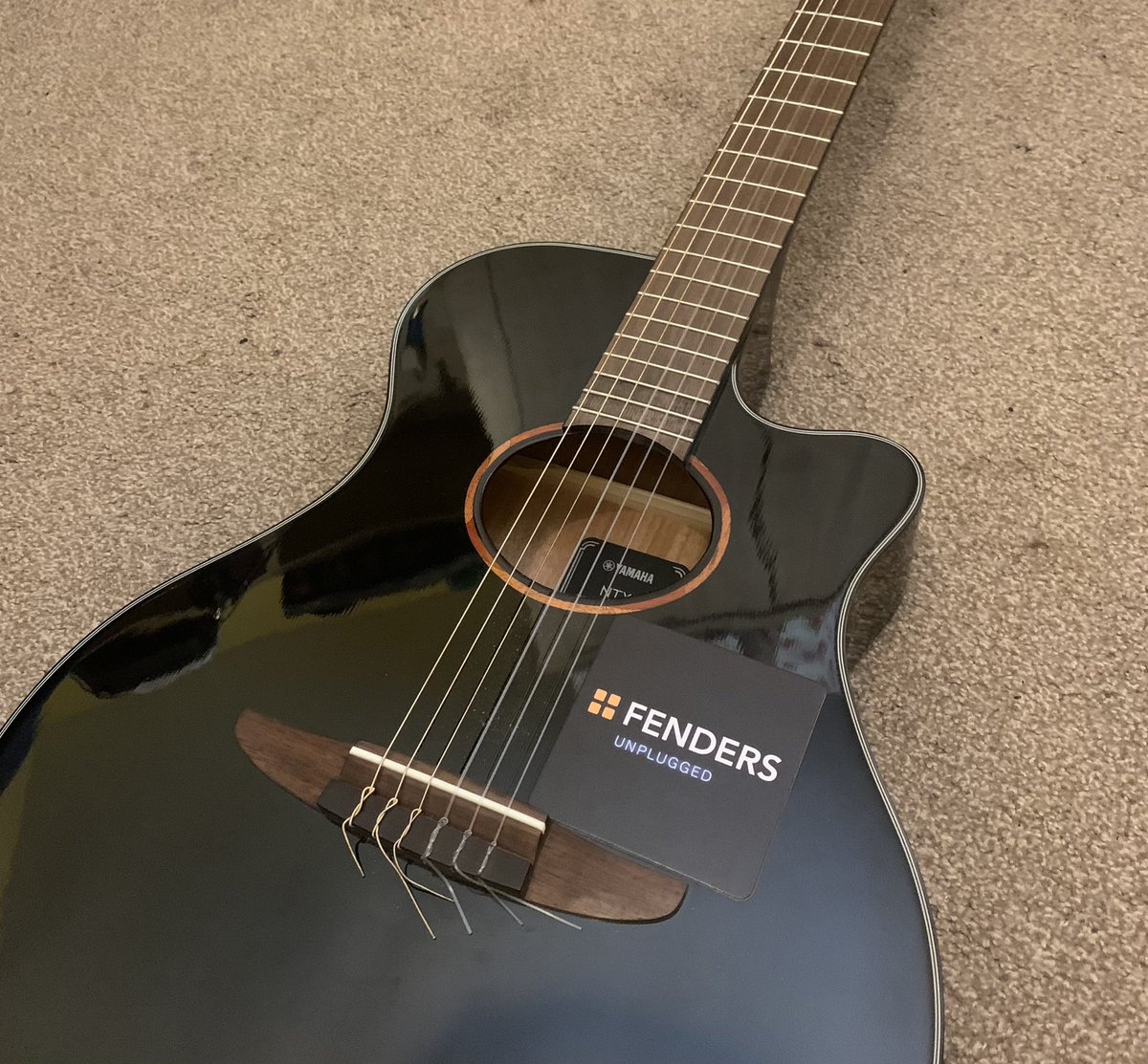 MP_soshi's tweet photo. @GreggsOfficial New scratch plate for my guitar!! https://t.co/LCtmyGkhRR