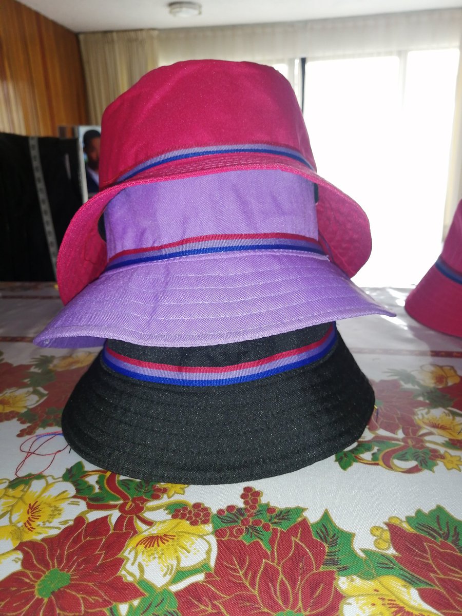 StoreFeral's tweet photo. Ya mañana es el Bazar de  Clicka edición pride en el hotel Selina.

 Llevaremos nuevos buckets hats bi. 💓💜💙 https://t.co/M3hlkwKXCZ