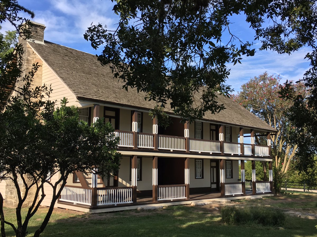 #MuseumWeek The center operates Winedale, near Round Top, with 19th-century structures that include the Lewis-Wagner house (tours by appointment only). And Shakespeare at Winedale is back in July with a new series of plays performed by <a href="/UTAustin/">UT Austin</a> students. 
briscoecenter.org/winedale/