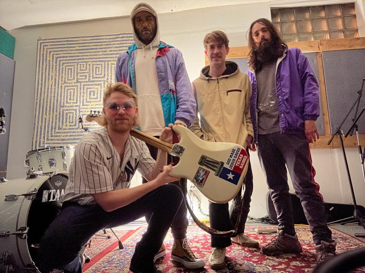 one month away
tell yr pals &amp; grab those tix while ya can ❤️
showpass.com/the-unexpected…