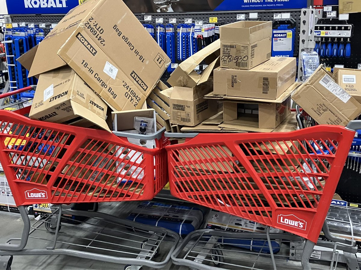 Lowes1106NB tweet media