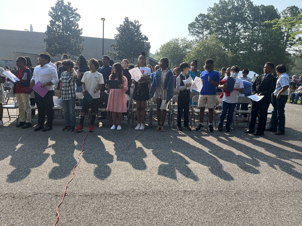 SouthwestDPS's tweet photo. Fabulous 5th grade promotion ceremony this morning! The day was filled with fun, food, laughter, dancing, school spirit, & a few tears as they said goodbye. #SWSeahawks #WeAreDPS #promotionceremony #middleschoolheretheycome https://t.co/DpGsVP1KDP