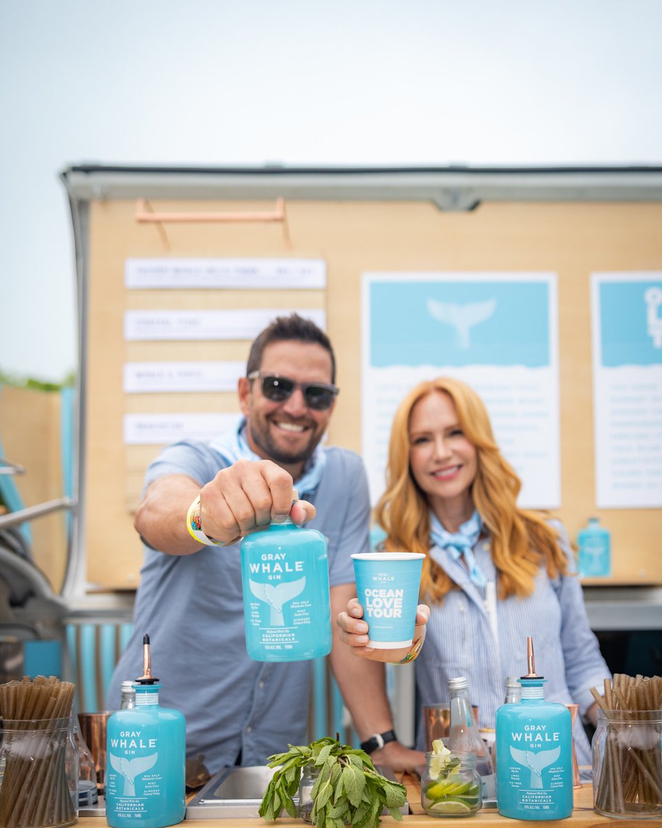 #oceanlove meets #islandlife 💕Looking forward to having <a href="/graywhalegin/">Gray Whale Gin</a> on #MarthasVineayrd for #BeachRoadWeekend in just 2 weeks!