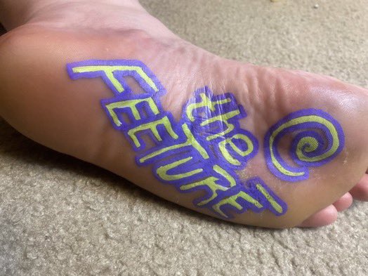 Personalised foot art 👣👀🦶🏼 looking absolutely amazing. Thanks so much for taking the time to do this. Go follow and tribute @Bootyful_Godess Foot fetish toes soles findom femdom foot worship
