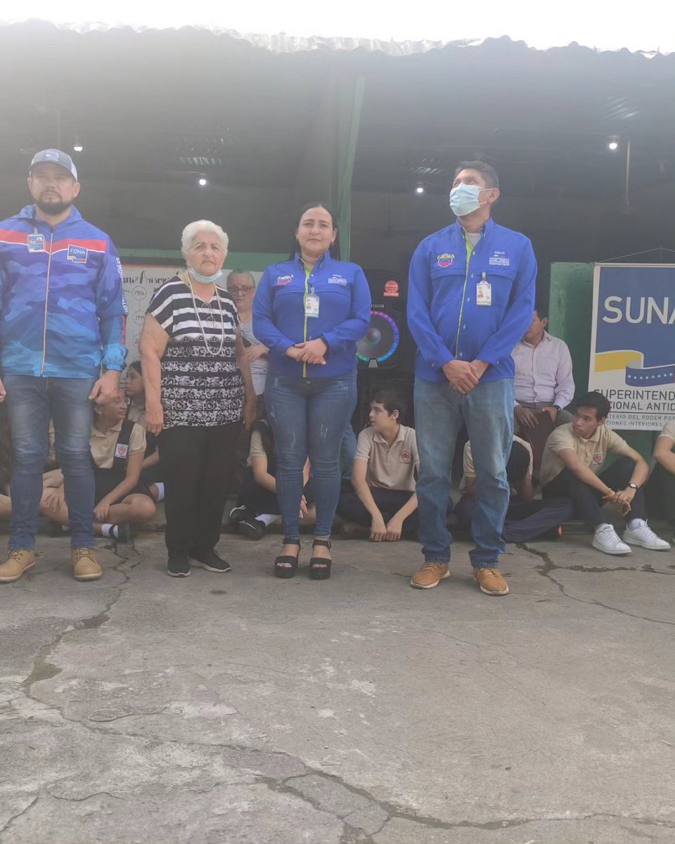 En aras de seguir fortaleciendo los factores de protección en materia de prevención contra la Drogas, desde la U.E 15 de Enero,se desarrolló Conversación preventivo sobre las adicciones a determinadas sustancias y tecnología celular. Activos desde el ámbito educativo.