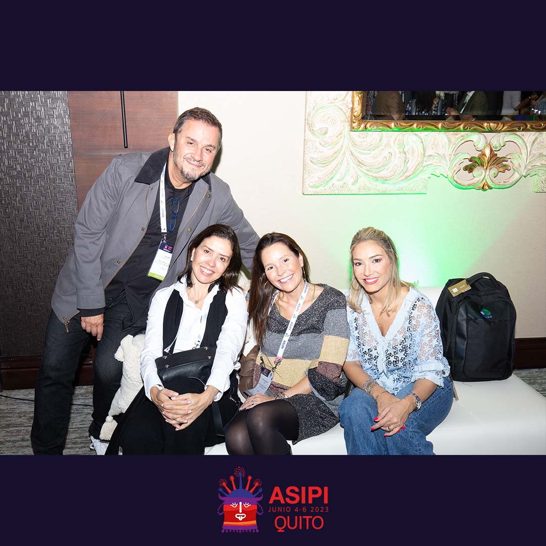 ASIPI_'s tweet photo. 📸✨ Descubre las increíbles fotos del after de cierre de #ASIPIQuito, que acaban de llegar. 
¡No podrás resistirte a revivir esta experiencia!
.
.
.
#asipi #quito2023 #after #cierre https://t.co/Dw7iPvEqYi