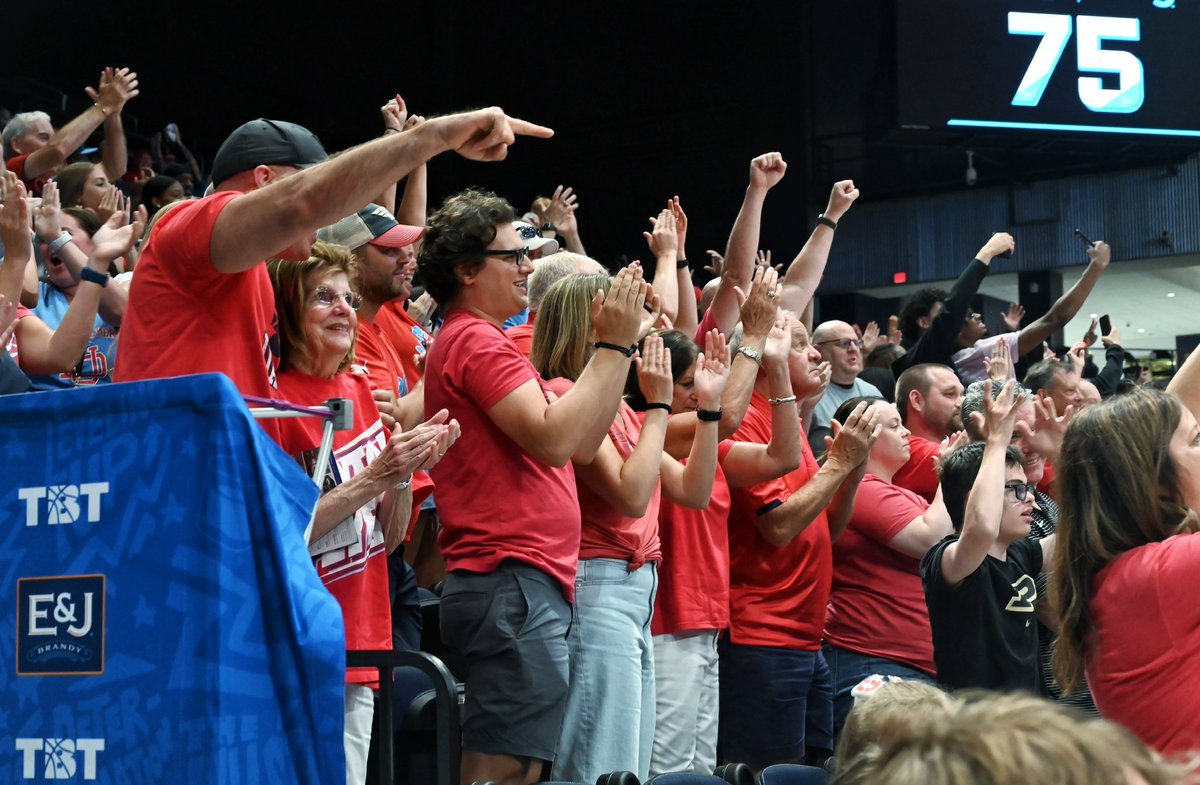 TBT is right around the corner! We need all of you to come out and support <a href="/FlyersTBT/">Red Scare - Dayton’s TBT Team</a> at UD Arena ✈️🏀

🎟️: daytonflyers.com/TBT