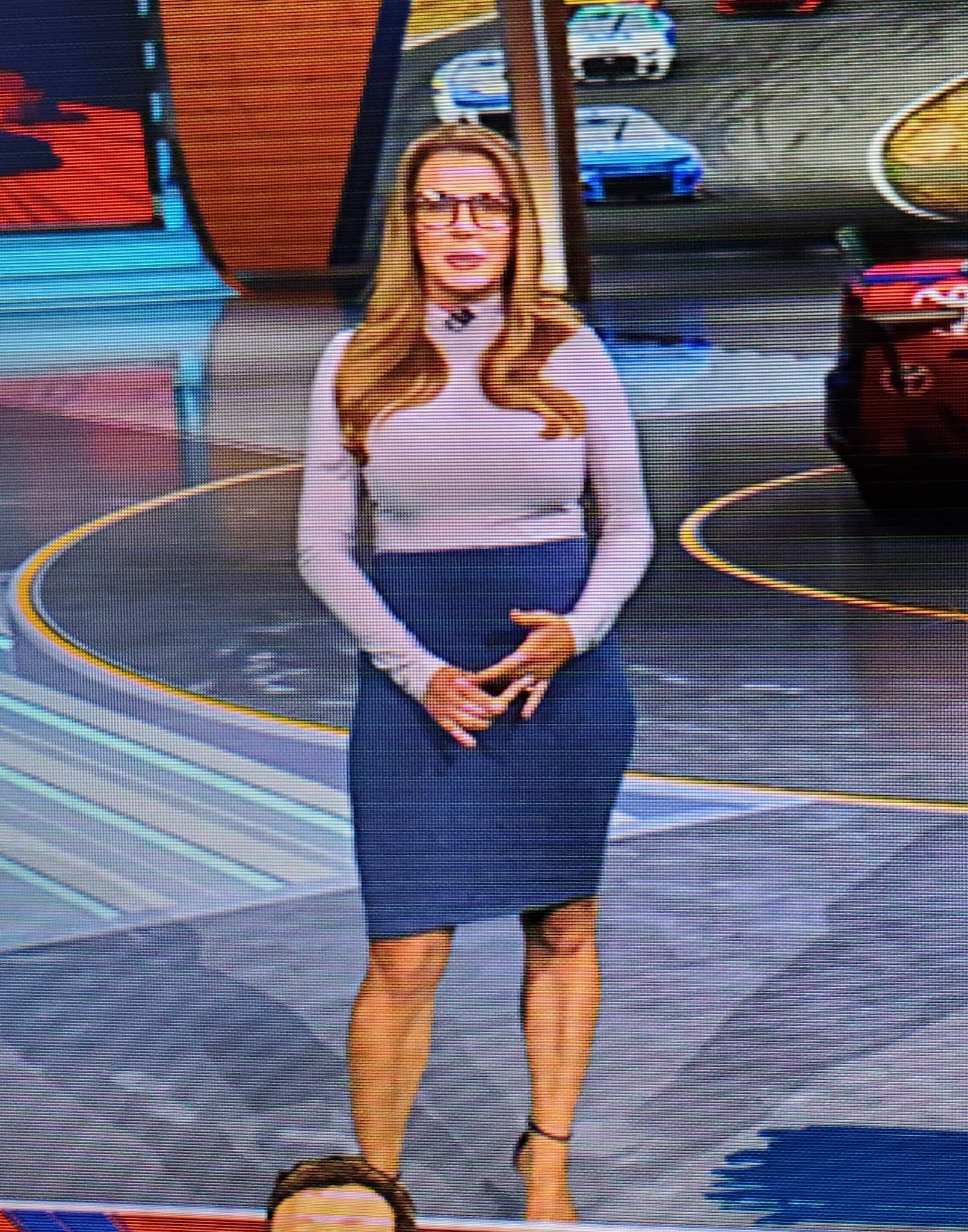 𝙍𝙖𝙘𝙚𝙧 𝙒𝙍𝙀𝘾𝙆 💨 on Twitter: ". S O N O M A @NASCARONFOX Kaitlyn Vincie Getting us ready for 5he