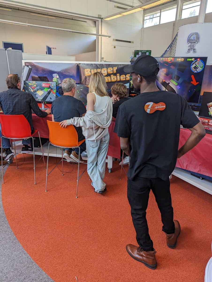 Burger Zombies tweet media