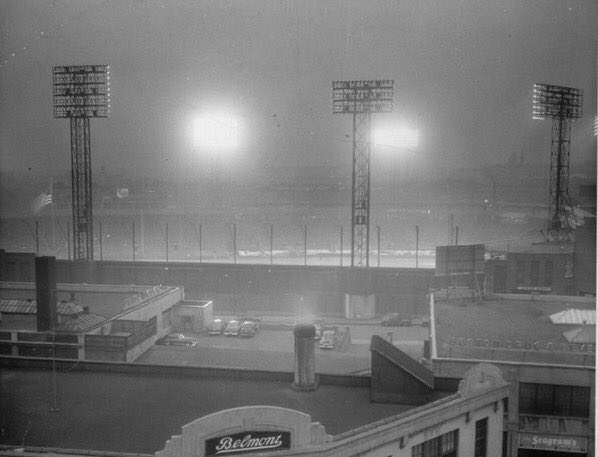 Pistol’s “People Forget” sports history lessons:
The #redsox’ Carl Yastrzemski smoked so many Marlboros in the Fenway Park dugout one week in 1974, the air quality in the Back Bay ranked the worst in the nation for that period.
Pictured: ‘74 day game at Fenway https://t.co/dS7i5TXGL9