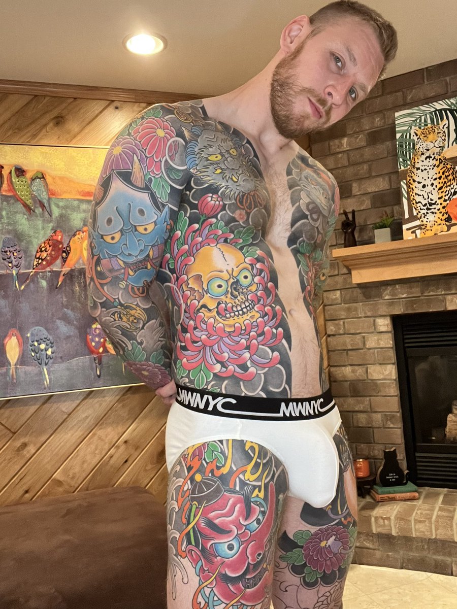 Onebig_tattoo on Twitter "Like my new underwear? 😏 mwearnyc hooked me