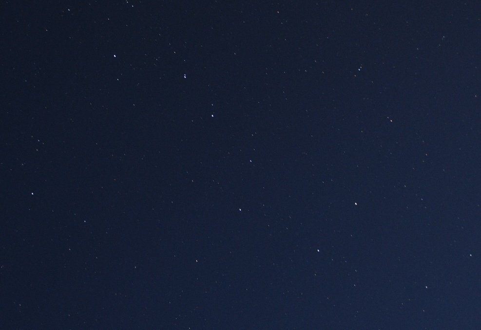 Always out there what ever time of year, it is for us in the UK anyway, the big dipper or the plough asterism in Ursa Major. High overhead tonight 👍
#bigdipper #ursammajor #asterism #astrohour #astrophotography #Constellation @MoonHourSocial