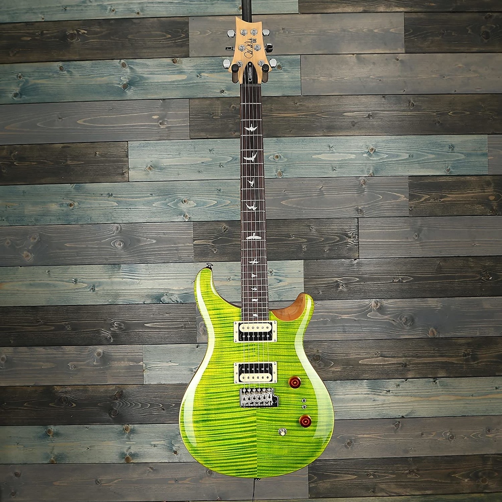 ProAudioLand's tweet photo. PRS SE Custom 24-08 Electric Guitar - Eriza Verde ✅✅✅❇️

The Custom 24 is the quintessential PRS guitar: the iconic guitar that started it all back in 1985.

Shop our site now for 15% off using code : THANKYOU10 https://t.co/xZMjhPLQI0