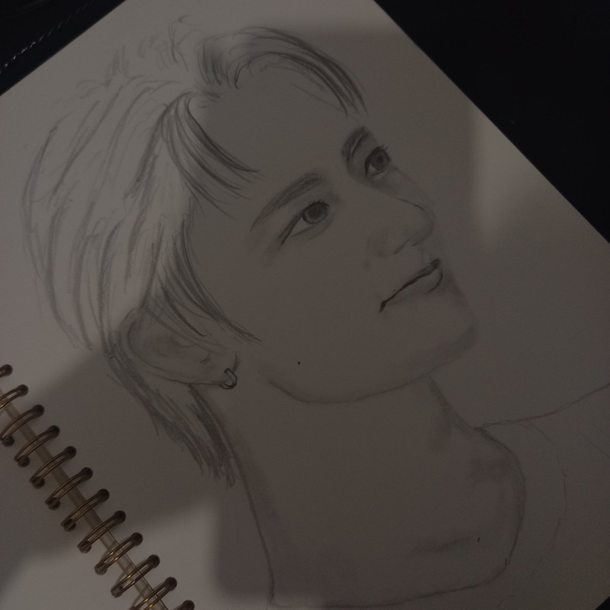 marchjunhui's tweet image. Happy Birthday Moon Junhui
#준냥이_생일이면_캐럿들은_냐아아 #Happi_JUNppi_Day #Happy_JUN_Day 
@pledis_17