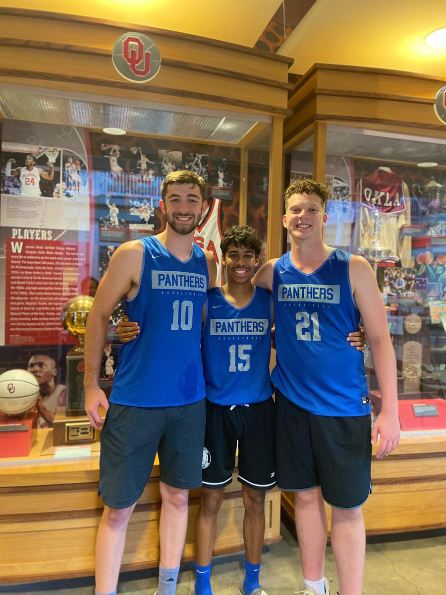 Zachary Thomas tweet media