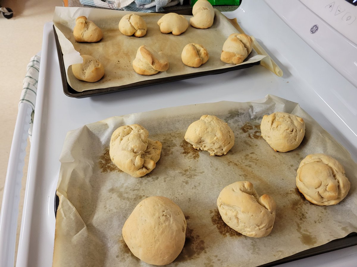 Ingrid Mitchell (@marbiecat) on Twitter photo From beginning to end, making buns in 7X8. They tasted delicious and the kids had fun making and eating them. <a href="/NErapids/">Nibi Emosaawdang</a> From beginning to end, making buns in 7X8. They tasted delicious and the kids had fun making and eating them. <a href="/NErapids/">Nibi Emosaawdang</a>