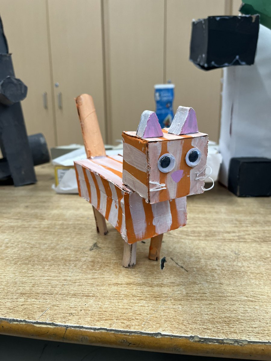 Some amazing 3D animal creations by 8A! Students reviewed volume and surface area of various 3D shapes <a href="/MtAlbion_HWDSB/">Mount Albion School</a>