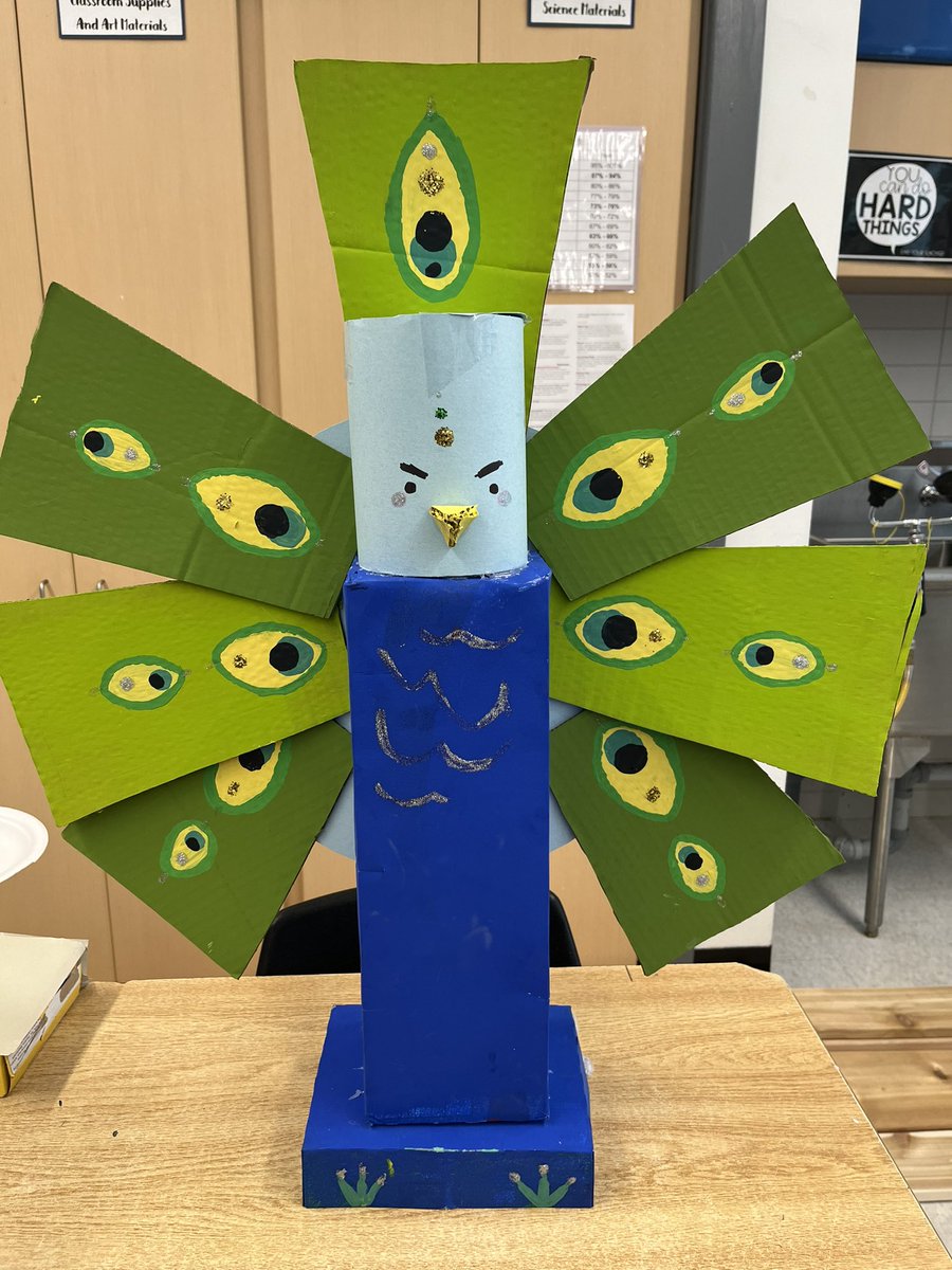 missrmccue's tweet photo. Some amazing 3D animal creations by 8A! Students reviewed volume and surface area of various 3D shapes @MtAlbion_HWDSB https://t.co/Vswh2BxJtr
