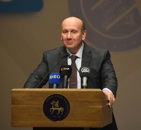 🛑SON DURUM:

Çalışma ve Sosyal Güvenlik Bakan Yardımcısı Lutfihak Alpkan, “Özel sektörde 20 yıl önce 29 bin olan engelli işçi sayımız şu anda 116 bine ulaştı. Kamu ve özel sektörde çalışan engelli sayısı 50 binden yaklaşık 200 bine ulaşıp, 4 misli arttı. Bu yeterli değil...