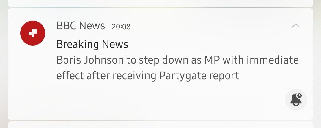 MGoodwinFreeman's tweet image. The #PartyGate #SueGray plot has succeded 😱 Making a mountin out of a cake-shaped scapegoat-sized mole hill 🍰🤷‍♂️ All I'll say is look in the mirror 🪞 Who can say they never bent, twisted or even broke any rule/guidance! And let's not mention #beergate 🍻