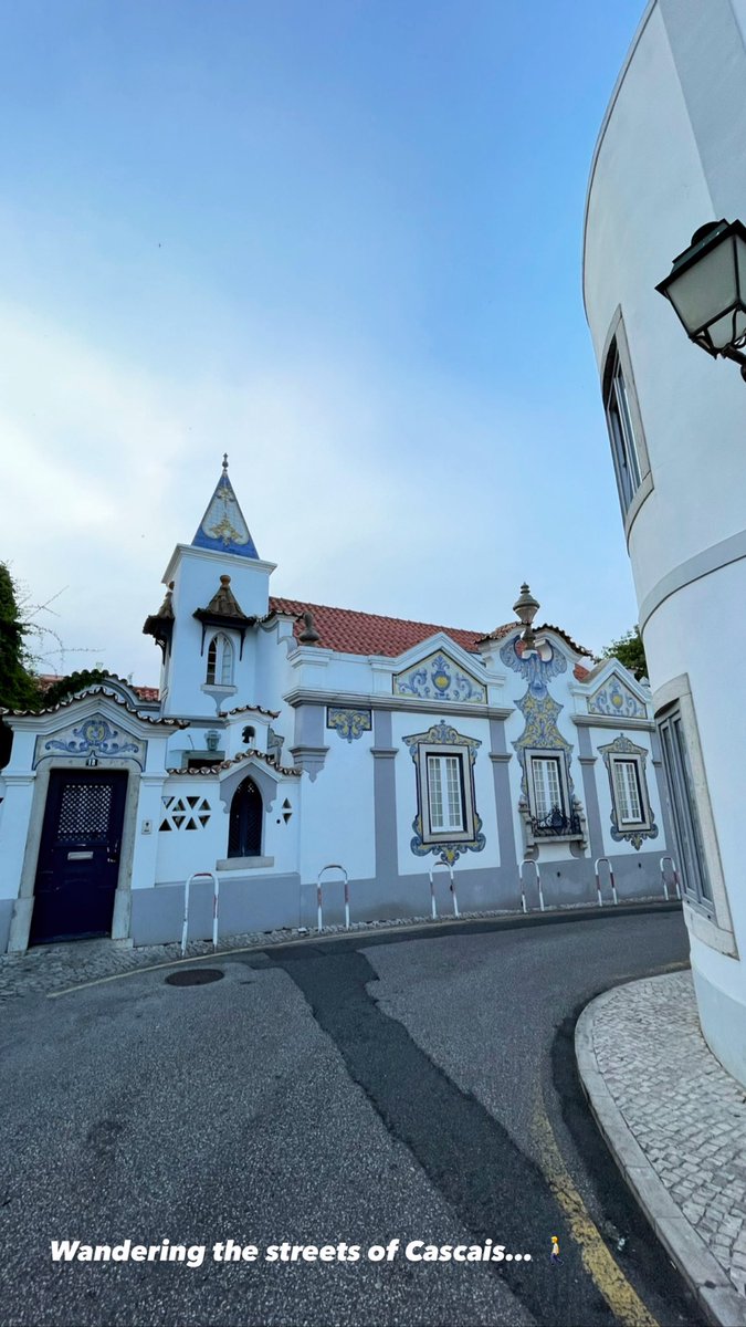 damianradcliffe's tweet photo. Just landed back in London. Missing Cascais already! Thank you @FIPPWorld for hosting #FIPPCongress in such an inspiring location! https://t.co/4wy4R402FT