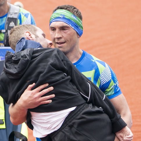 LUFC1992_v2's tweet image. One of these men has just received a knighthood. 

I’m sure you can guess which one. 

It should be #SirKev