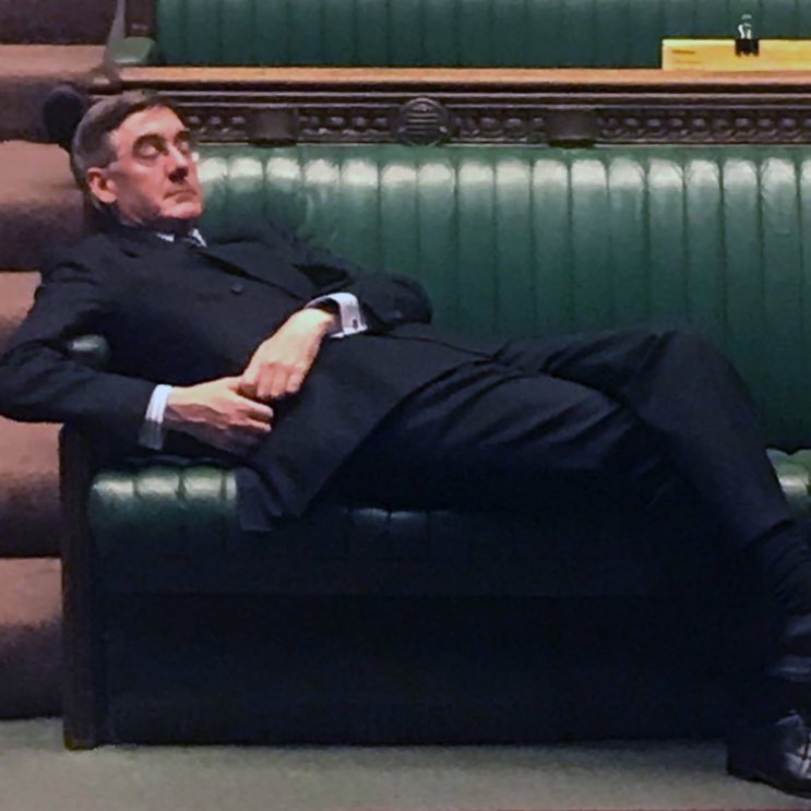 LUFC1992_v2's tweet image. One of these men has just received a knighthood. 

I’m sure you can guess which one. 

It should be #SirKev