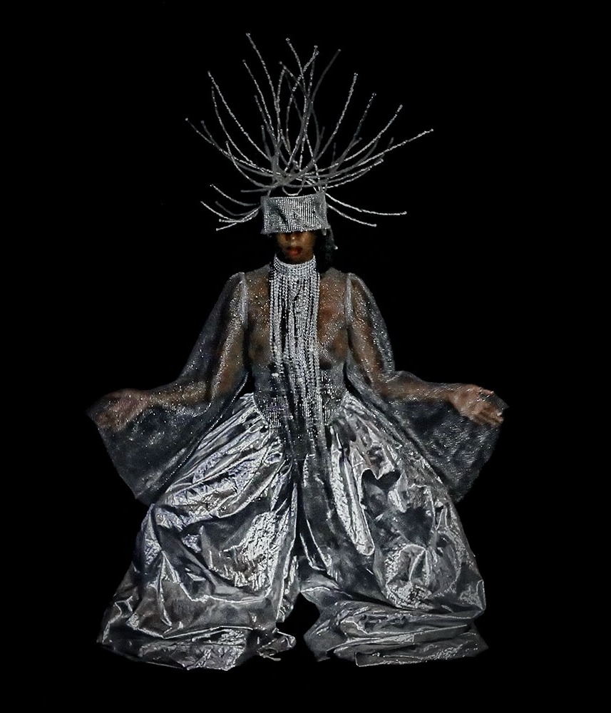 OnlineCrsLady's tweet photo. more images and videos at the website:
FROM THE DEEP: In the Wake of Drexciya with Ayana V. Jackson
https://t.co/bf9dCfmi2F
&amp; you can learn more in this article in Smithsonian Magazine
https://t.co/3AldKoxaEg
2/2
pinging @MythicAfricans: WATER SPIRITS! if you can go see this, GO! https://t.co/DzgslAkWO5