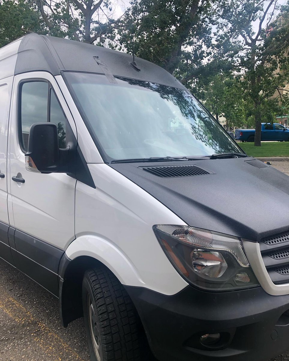 calgary_x's tweet image. Heck YEAH we CUSTOMIZE!
🤔Bring us your ideas!🤔

📞North 403-291-3030
📞South 403-243-3779

•
#linex #linexit #calgarytrucks #albertatrucks #ford #dodge #ram #jeep #chev  #toyota #bumper #bedliner #sprayin #strong #tough #protection #toughtrucks #calgary #yyc #onlylinexislinex