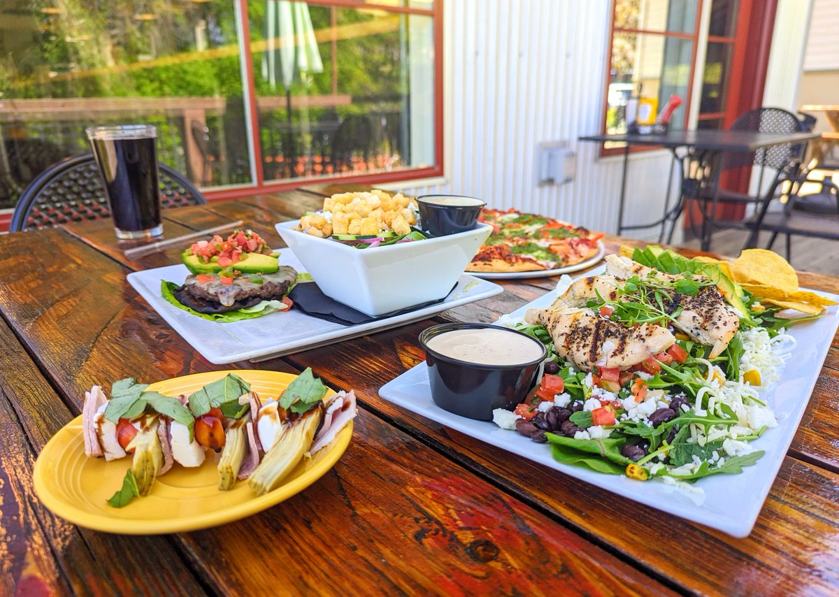 SRBBrewing's tweet image. Our Summer Menu is in full swing! Try our Southwest Chicken Salad, Portobello Mushroom Burger, Little Italy Pizza, Antipasto Skewers, and more 🍕🥗🫒🍔🥑

#WhereFoodLoversMigrate #WhereBeerLoversMigrate #SalmonRiverBrewery #SRB #SummerInMcCall #McCallIdaho #VisitMcCall