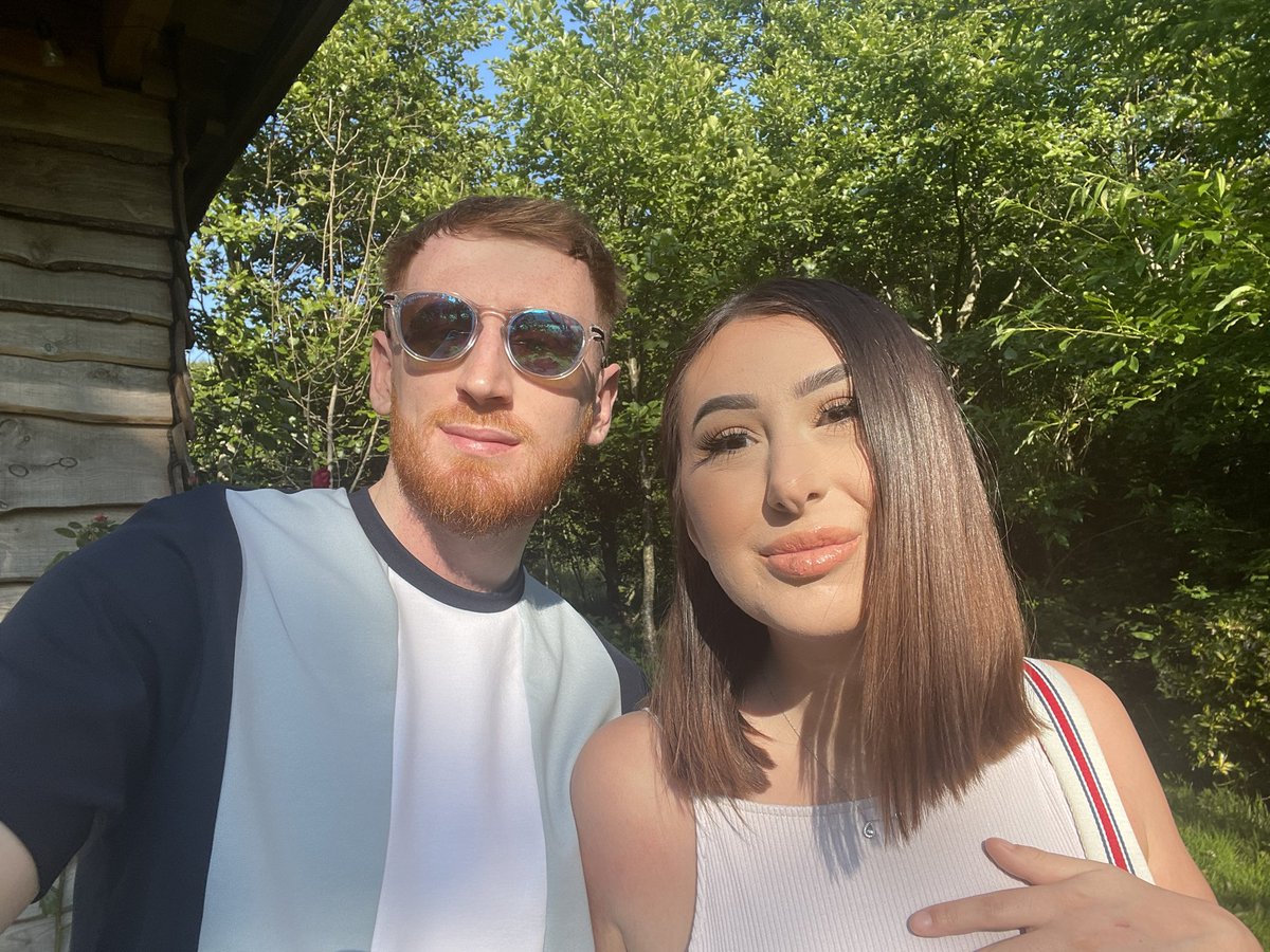 Amy tweet media