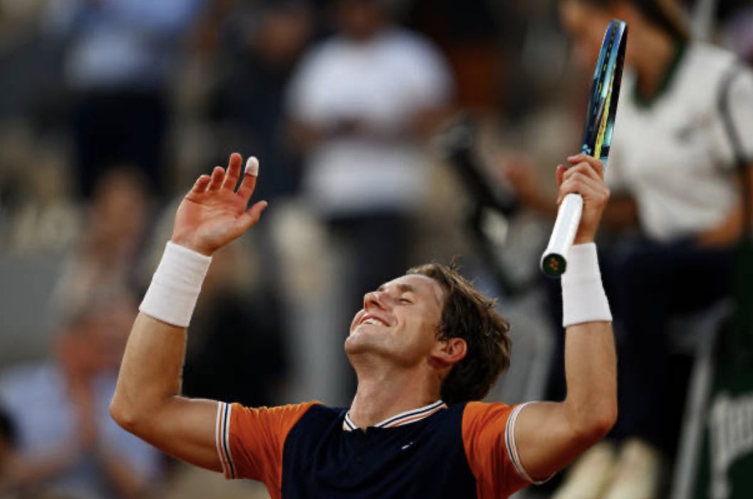 atp4me's tweet photo. Caspapi 🧡🧡🧡 https://t.co/Ud7GdyNd64