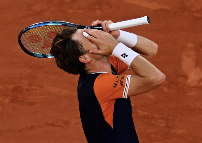 atp4me's tweet photo. Caspapi 🧡🧡🧡 https://t.co/Ud7GdyNd64