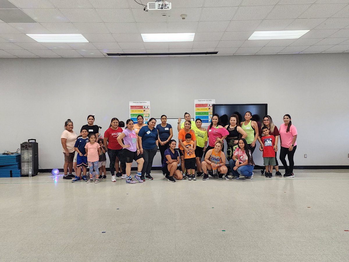 Melymel0421's tweet photo. @Keeble_AISD @Hinojosa_AISD @Aldine_FACE
@teachwynn  @estebantam @ll_abrams  #SummerRUSH
FACE offered a free zumba session for our primary families. A HUGE THANK YOU to our parent Sara Gonzalez for her time and this great opportunity for our families to come together. https://t.co/OdHIoVW7x6