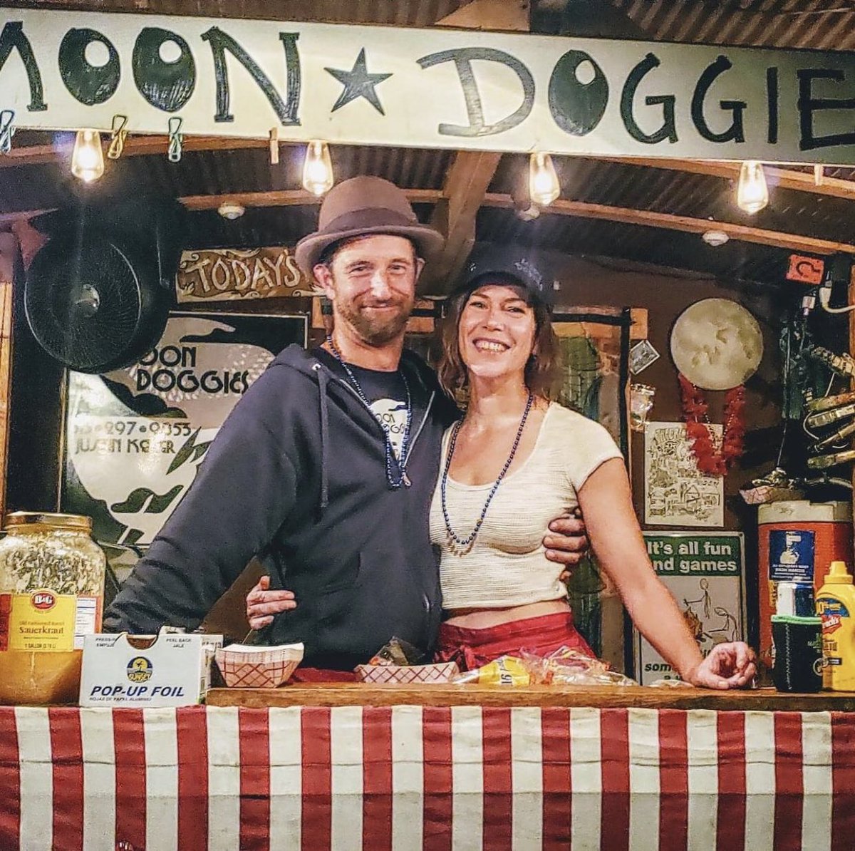 MOON Doggies is in the house from 4-8pm.  Well, technically outside the house…but you get the point.  $15 sandwich/fries/beer deal in full effect.